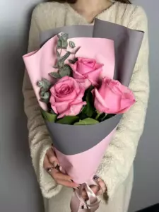 Photo of bouquet "Bouquet 3 Pink Roses in Paper Wrapping “Blush Whisper” Ayia Napa" — Flower delivery in Ayia Napa, photo 1 of 2