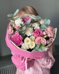 Photo of bouquet "Arrangement 5 Peony Rose Miranda 4 Pink Spray Rose 5 White Spray Rose “Desert Bloom” Ayia Napa" — Flower delivery in Ayia Napa, photo 1 of 1
