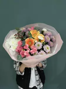 Photo of bouquet "Arrangement Chrysanthemum 15 Dianthus 10 Rose 1 “Whispering Meadow” in Ayia Napa" — Flower delivery in Ayia Napa, photo 1 of 1
