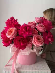 Photo of bouquet "Bouquet French Roses 9 Peony Roses 13 Soft Peach “Velvet Whispers” Ayia Napa" — Flower delivery in Ayia Napa, photo 1 of 1