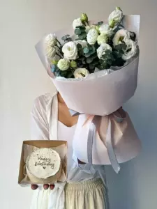 Photo of bouquet "Bouquet 7 White Eustoma Paper Wrapping “Silent Reverie” Ayia Napa" — Flower delivery in Ayia Napa, photo 1 of 1
