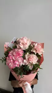 Photo of bouquet "Bouquet French Rose 3 Hydrangea 1 Pink “Blush Reverie” Ayia Napa" — Flower delivery in Ayia Napa, photo 1 of 2