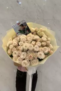 Photo of bouquet "Bouquet 19 White Creamy Peony Roses “Silent Reverie” Ayia Napa" — Flower delivery in Ayia Napa, photo 1 of 1