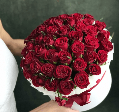 Bouquet 23 Spray Roses Paper Wrap “Desert Whisper” Ayia Napa