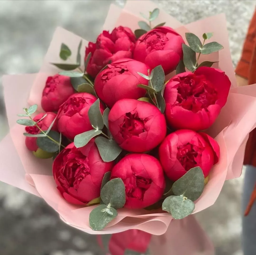 Bouquet photo: Flowers for Anniversary — Flowers Place Worldwide