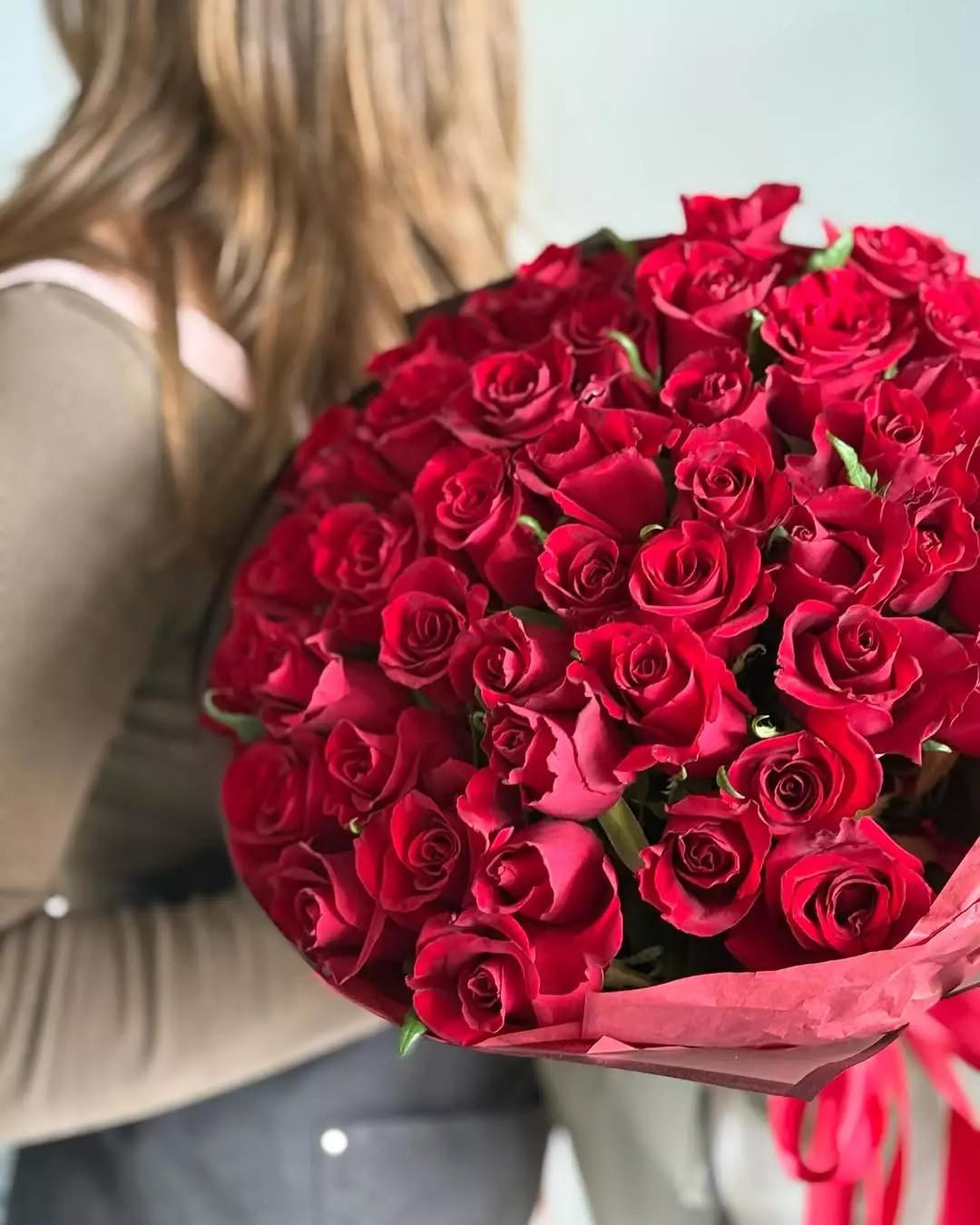 Bouquet photo 2: Bouquet of 51 roses — Flowers Place Bangkok
