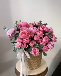 Photo of bouquet "Bouquet Peony 25 Miranda Rose 10 Basket “Silent Aurora” Bali" — Bali - Flowers Delivery Flowers Place, photo 1 of 1