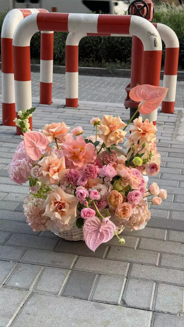 Order bouquet Arrangement French Rose 12 Peony Miranda 6 Ranunculus 8 “Dawn Murmurs” Bali with 53 flowers for 410 $, 580 $, 800 $ — photo 1 of 2
