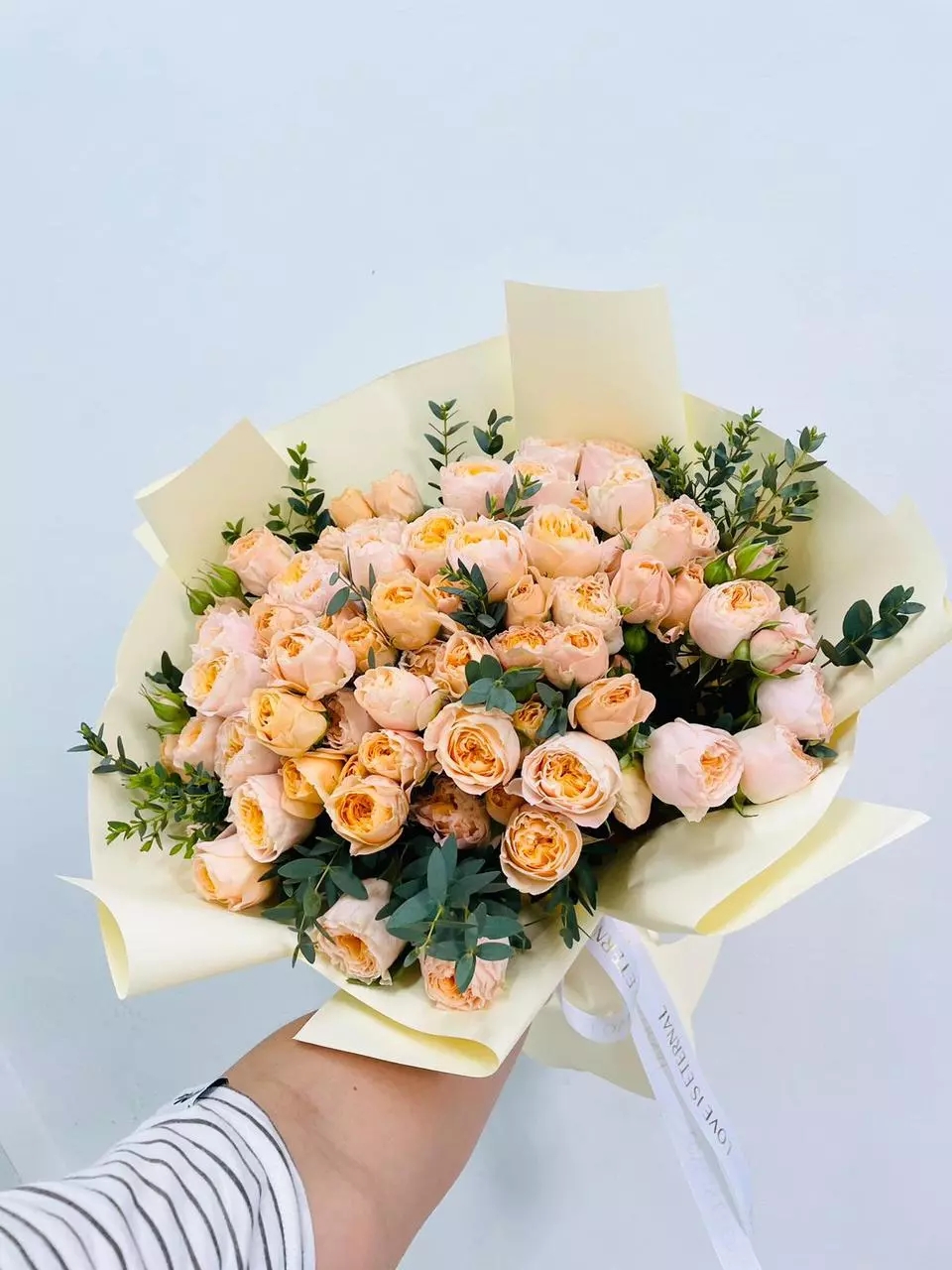 Bouquet photo: Flowers for mistress — Flowers Place Dubai