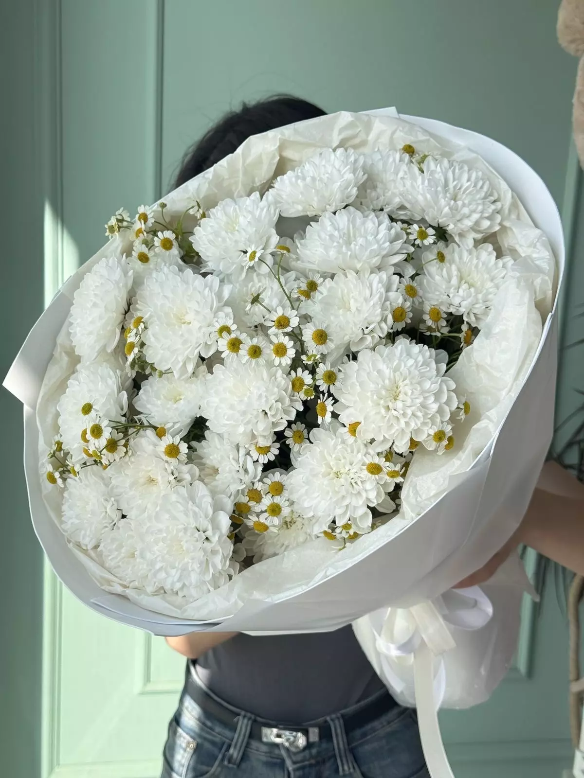 Bouquet photo: Chrysanthemums — Flowers Place Dubai