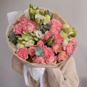 Photo of bouquet "Arrangement Dianthus 9 Eustoma 3 Spray Rose 3 “Whispering Breeze” Bali" — Bali - Flowers Delivery Flowers Place, photo 1 of 1