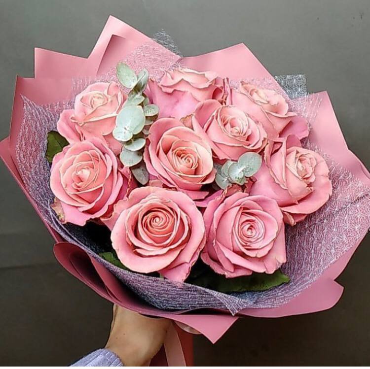 Bouquet 35 Red Roses “Crimson Murmurs” Bali