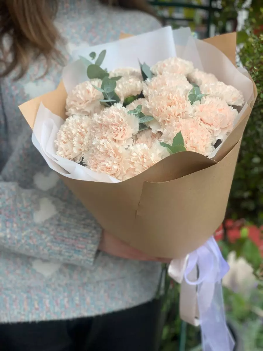 Bouquet photo: Dianthuses — Flowers Place Istanbul