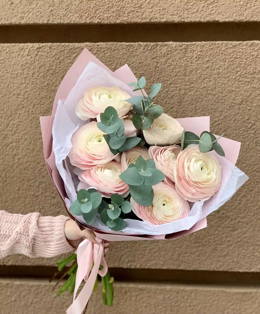Bouquet photo: Flowers for wife — Flowers Place Bangkok