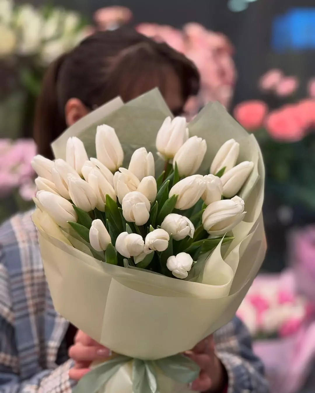 Bouquet photo 2: Tulips — Flowers Place Worldwide