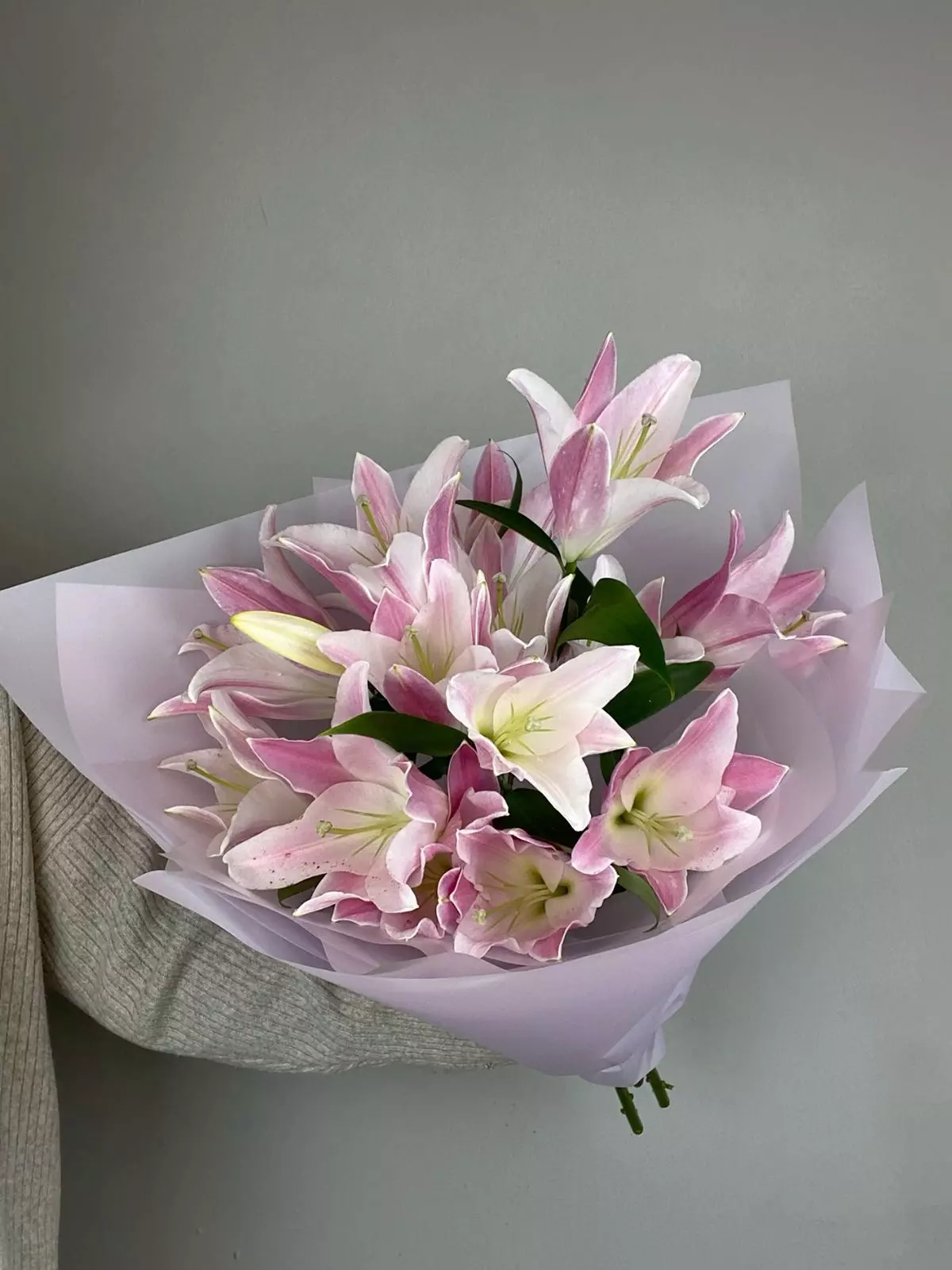 Bouquet photo: Bouquets by Colour — Flowers Place Worldwide