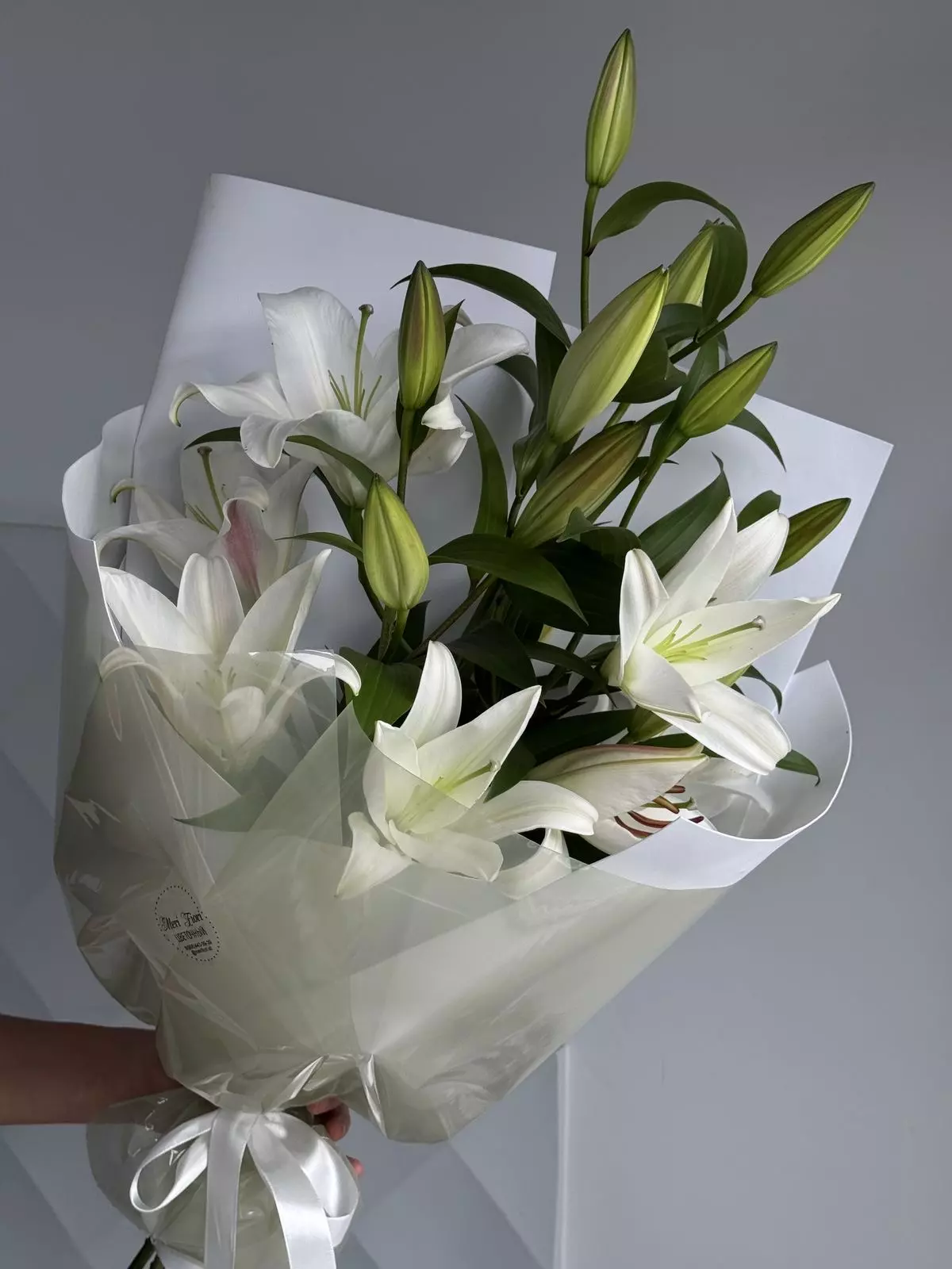 Bouquet photo: Without reason — Flowers Place Worldwide