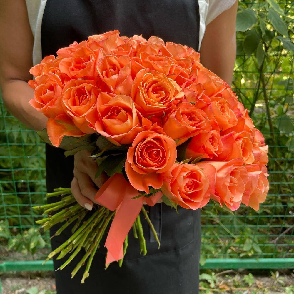 Bouquet 15 Spray Roses Paper Wrap Whispering Petals Bangkok “Silent Murmurs” Bangkok