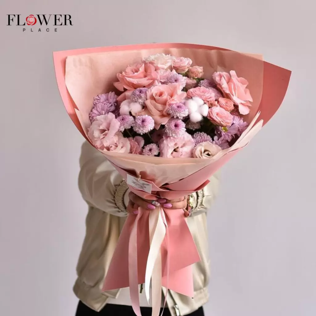 Arrangement 11 Pink French Roses 11 Peonies 11 Dianthus “Blush Cascade” Bangkok