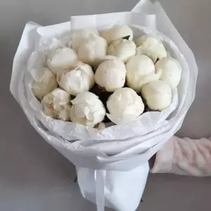 Photo of bouquet "Bouquet 15 White Peonies Paper Wrapping “Silent Reverie” Belgrade" — Belgrade - Flower Delivery | Flowers Place, photo 1 of 1