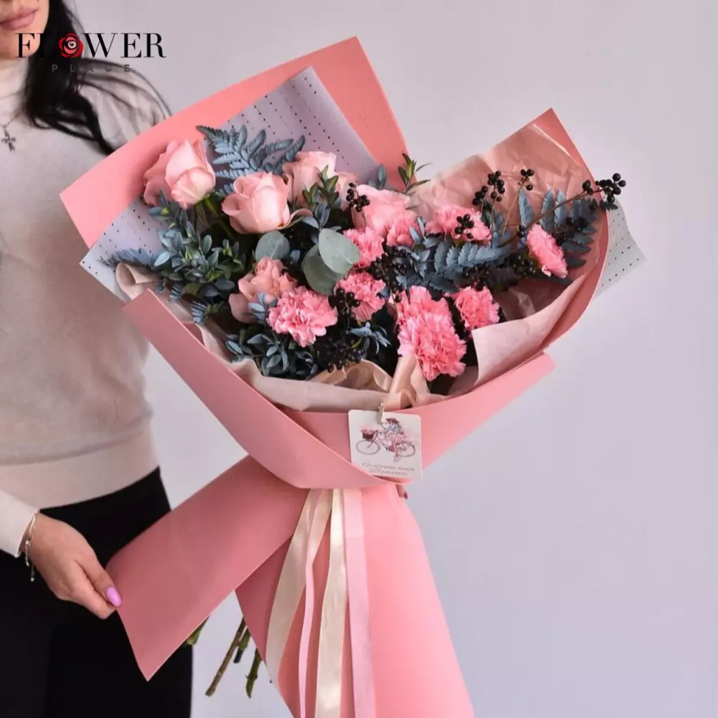 Bouquet 31 Pink French Roses “Blush Reverie” Belgrade