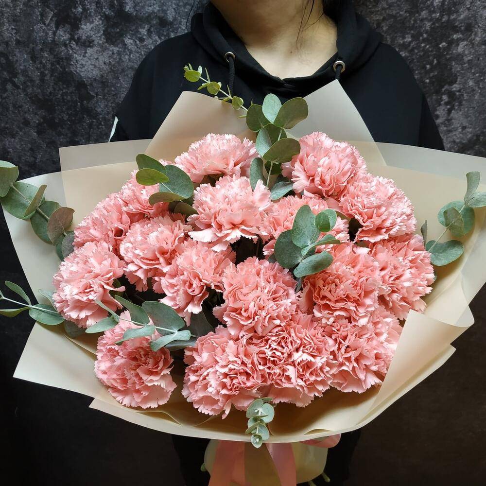 Bouquet 25 Cream Pink Peony Roses “Desert Whisper” Belgrade