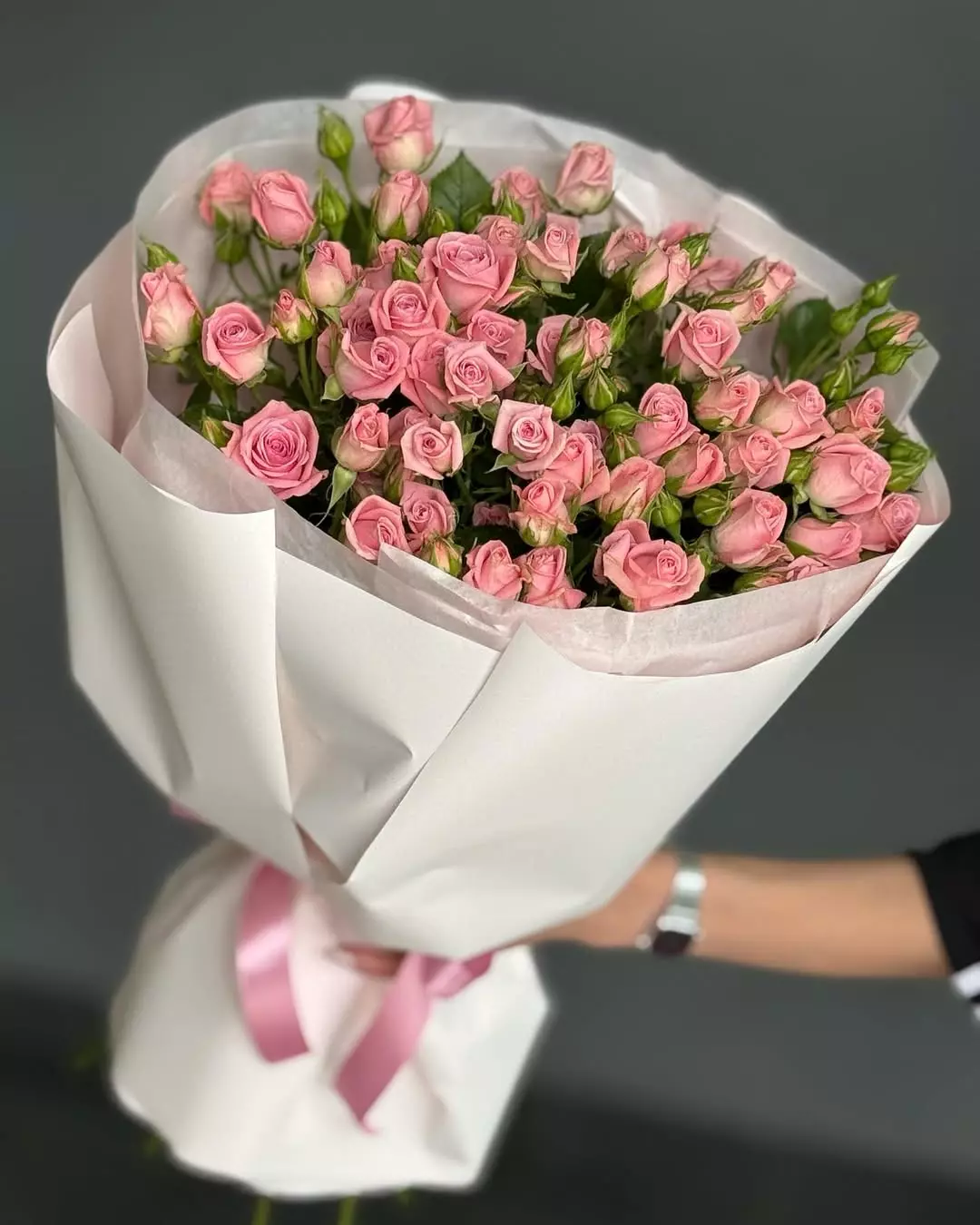 Bouquet 11 Pink Spray Roses Paper Wrap “Blush Whisper” Chiang Mai