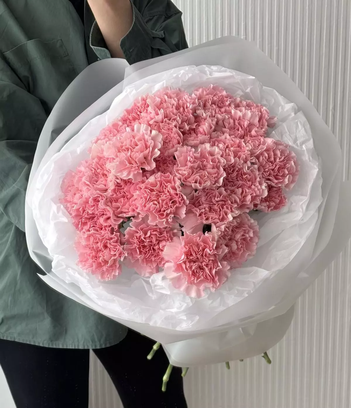 Bouquet photo: Dianthuses — Flowers Place in Da Lat