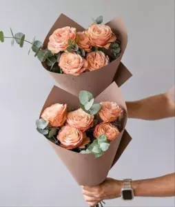 Photo of bouquet "Bouquet 5 Peony Wrapped Paper “Desert Bloom” Da Nang" — Flower Delivery in Da Nang | Flowers Place, photo 1 of 1