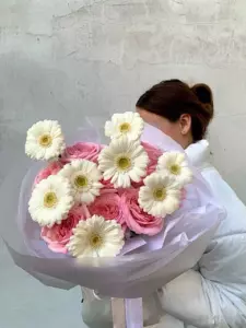 Photo of bouquet "Arrangement Peony Rose 9 Chrysanthemum 8 “Desert Whisper” Da Nang" — Flower Delivery in Da Nang | Flowers Place, photo 1 of 1