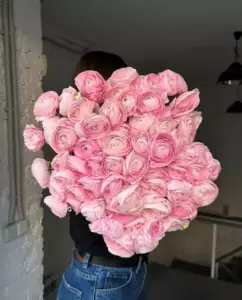 Photo of bouquet "Bouquet 75 Pink Ranunculus “Blush Reverie” Da Nang" — Flower Delivery in Da Nang | Flowers Place, photo 1 of 1