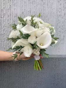 Photo of bouquet "Bouquet Calla 8 Dianthus 11 Matthiola 7 “Desert Whisper” Da Nang" — Flower Delivery in Da Nang | Flowers Place, photo 1 of 2