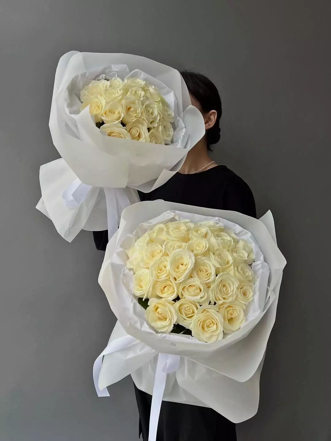 Bouquet 31 White Roses Paper Wrap “Silent Reverie” Ayia Napa