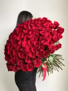 Photo of bouquet "Bouquet 151 Red Roses “Scarlet Whisper” Da Nang" — Flower Delivery in Da Nang | Flowers Place, photo 1 of 2
