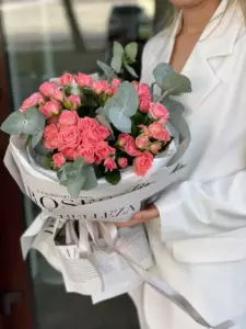 Photo of bouquet "Bouquet 7 Pink Spray Roses “Blush Whisper” Da Nang" — Flower Delivery in Da Nang | Flowers Place, photo 1 of 1