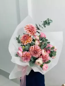 Photo of bouquet "Arrangement Ranunculus 9 Gerbera 5 “Blush Reverie” Da Nang" — Flower Delivery in Da Nang | Flowers Place, photo 1 of 2