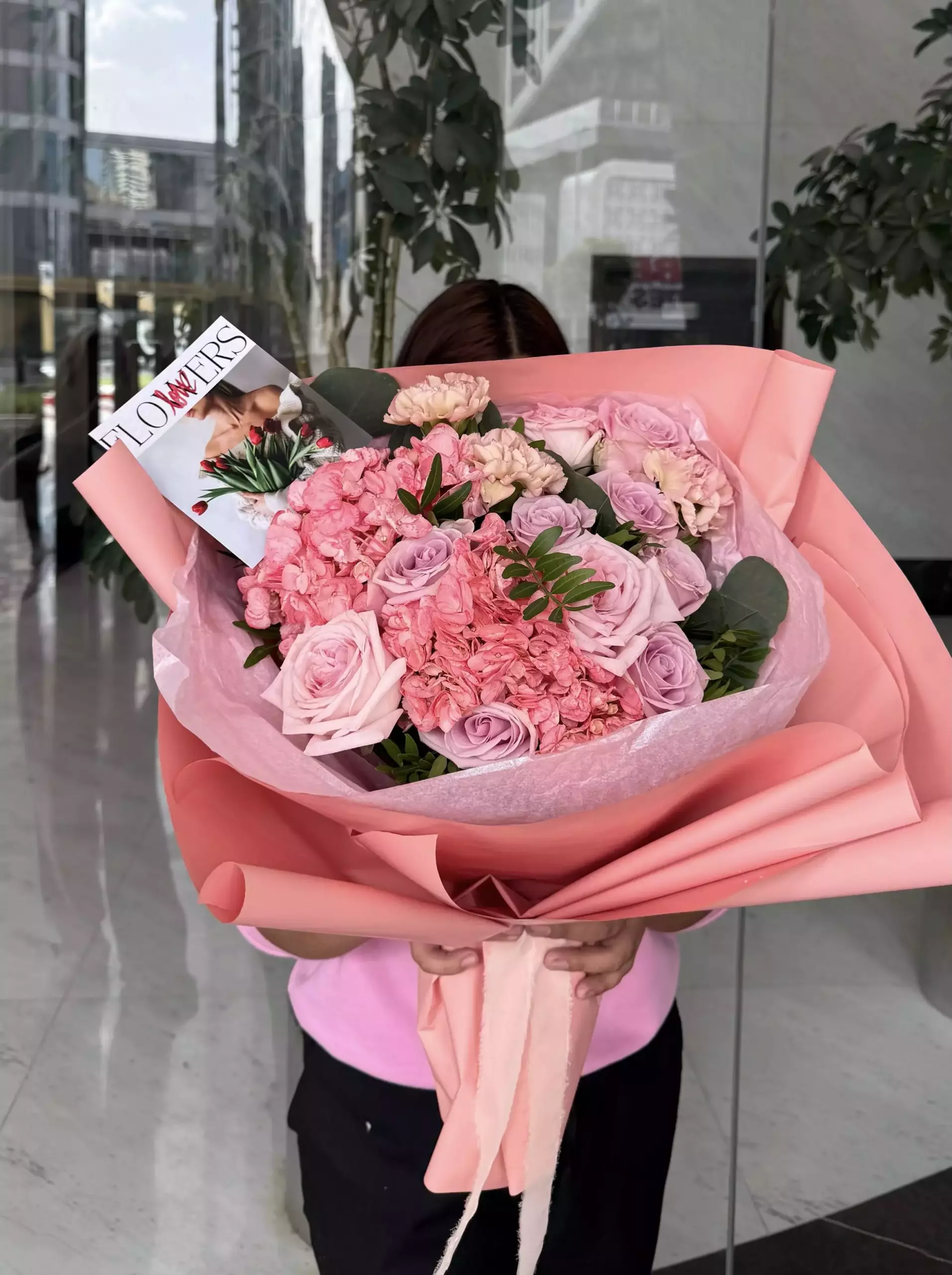 Bouquet photo: Flowers for Anniversary — Flowers Place Worldwide