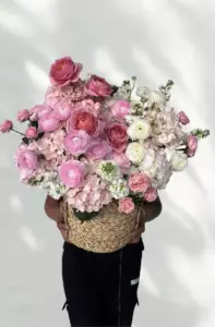 Photo of bouquet "Arrangement 27 Ranunculus 15 Pink Peony Roses 14 Hydrangeas “Whispered Reverie” in Da Nang" — Flower Delivery in Da Nang | Flowers Place, photo 1 of 1