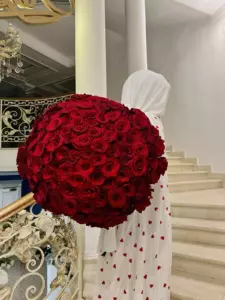 Photo of bouquet "Bouquet 151 Red Roses “Scarlet Whisper” Da Nang" — Flower Delivery in Da Nang | Flowers Place, photo 1 of 1