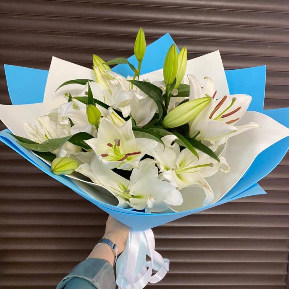 Bouquet Of 51 Soft Peach Peony Roses Juliet “Whispered Reverie” Doha