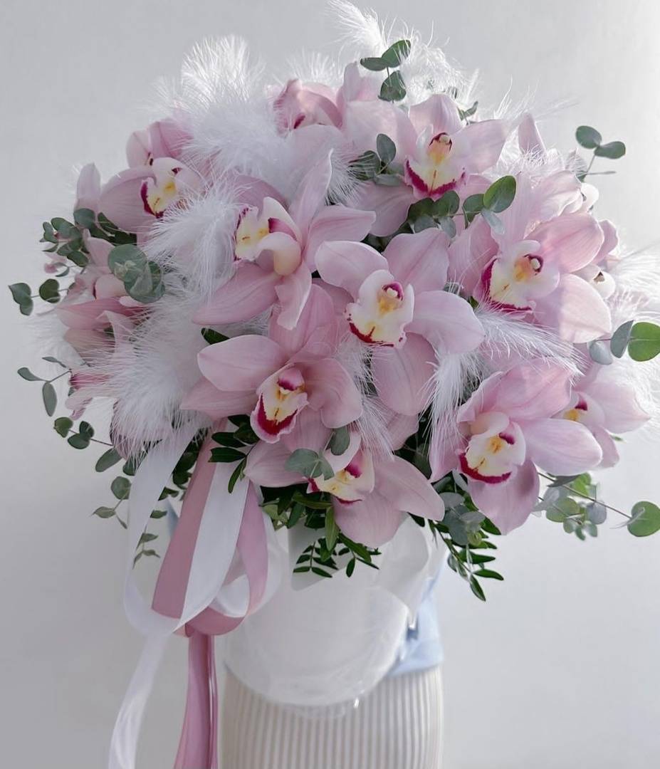 Bouquet 9 Pink Peonies Miranda “Blush Reverie” Doha