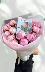 Photo of bouquet "Bouquet 15 Pink Peonies in Paper Wrapping “Blush Reverie” Dubai" — Dubai - Flowers Delivery Flowers Place, photo 1 of 2