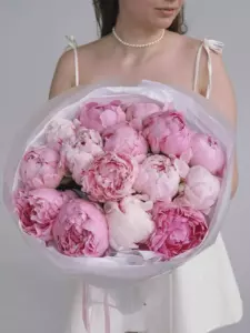 Photo of bouquet "Bouquet 15 Pink Peonies “Blush Reverie” Dubai" — Dubai - Flowers Delivery Flowers Place, photo 1 of 2