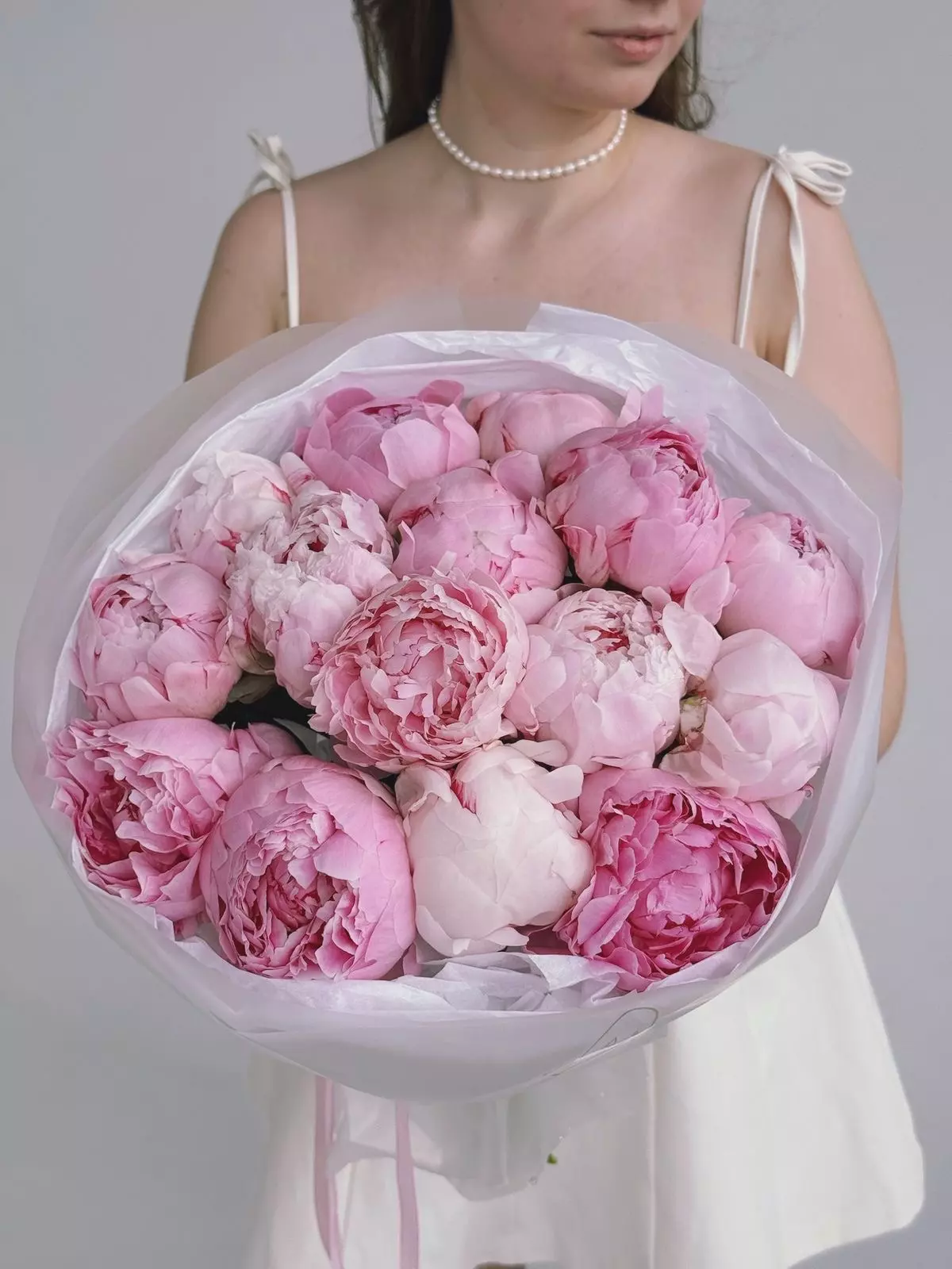 Bouquet photo: Without reason — Flowers Place Worldwide