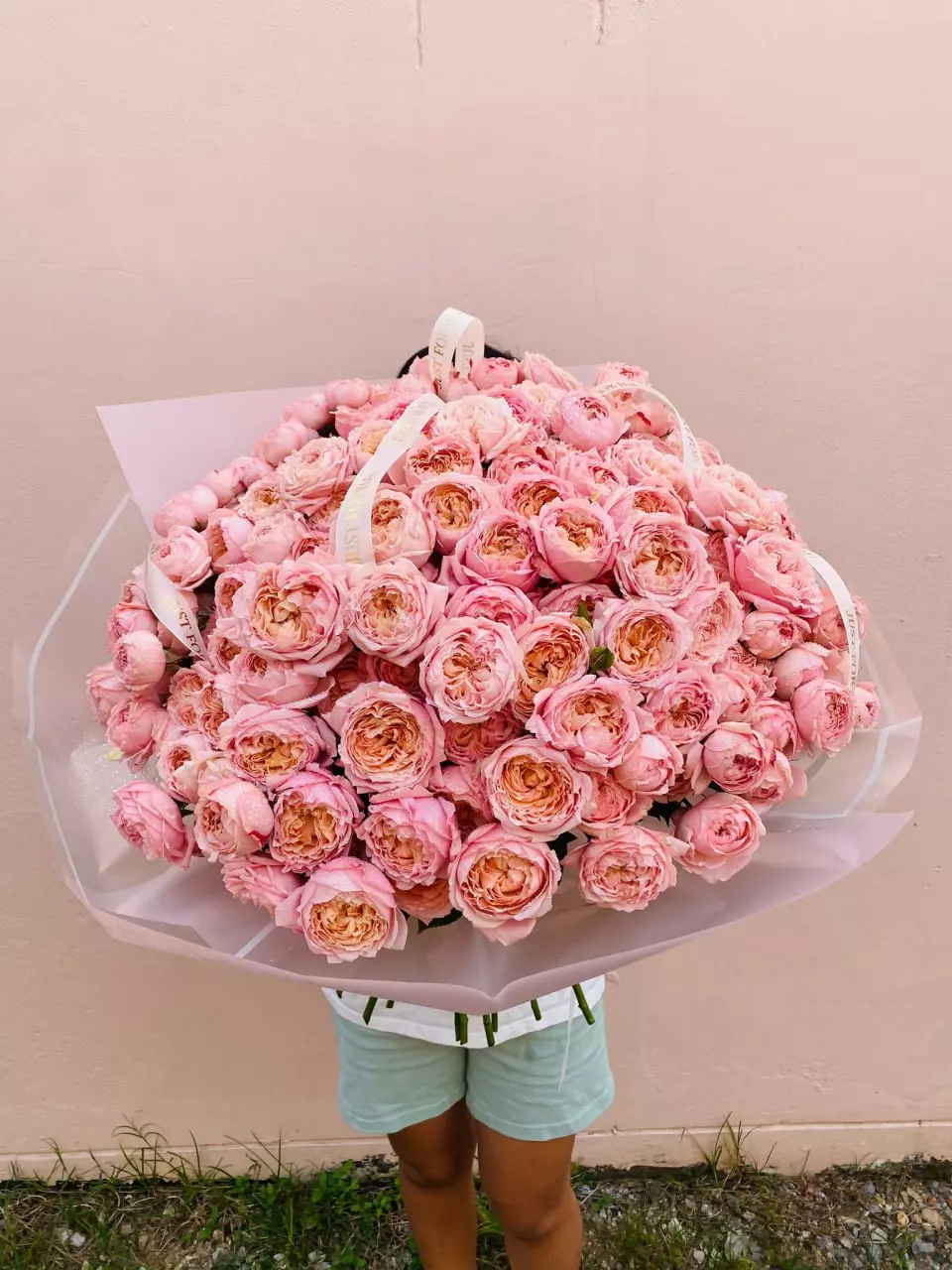 Bouquet photo 2: Bouquet of 101 roses — Flowers Place Istanbul