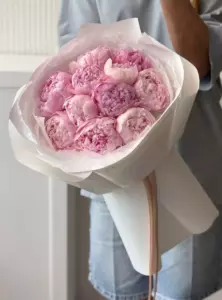 Photo of bouquet "Bouquet 11 Pink Peonies “Desert Whisper” Dubai" — Dubai - Flowers Delivery Flowers Place, photo 1 of 1