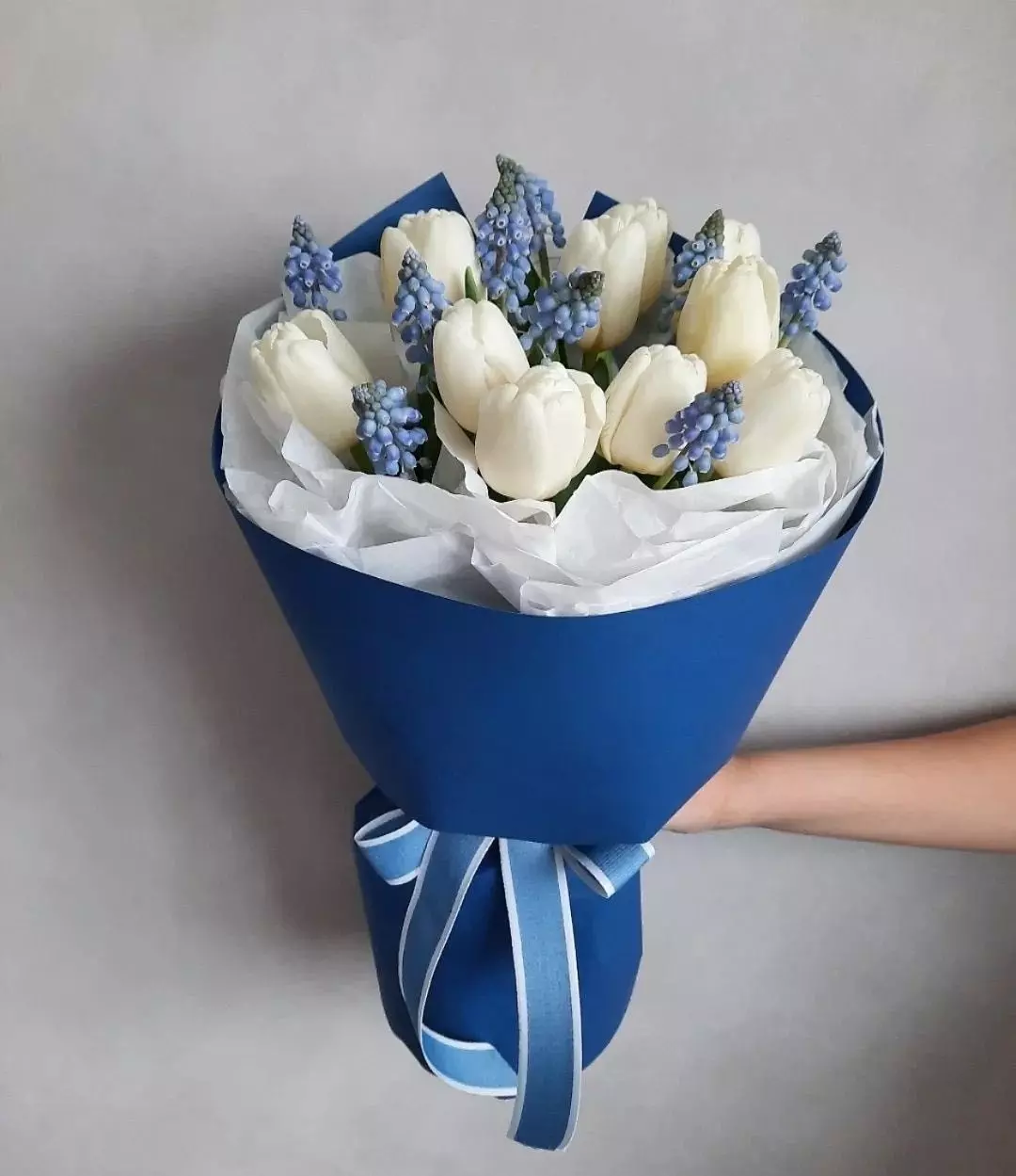 Bouquet photo: Flowers for daughter — Flowers Place Dubai