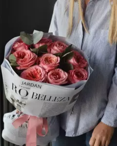 Photo of bouquet "Bouquet 4 Pink Roses 5 Peach Peonies “Honey Reverie” Dubai" — Dubai - Flowers Delivery Flowers Place, photo 1 of 1