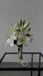 Photo of bouquet "Bouquet 5 White Lilies “Silent Reverie” Dubai" — Dubai - Flowers Delivery Flowers Place, photo 1 of 1