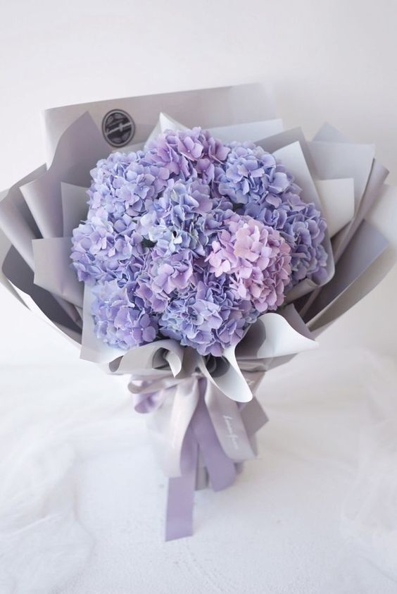 Bouquet 11 Pink Spray Roses Paper Wrap “Blush Whisper” Goa
